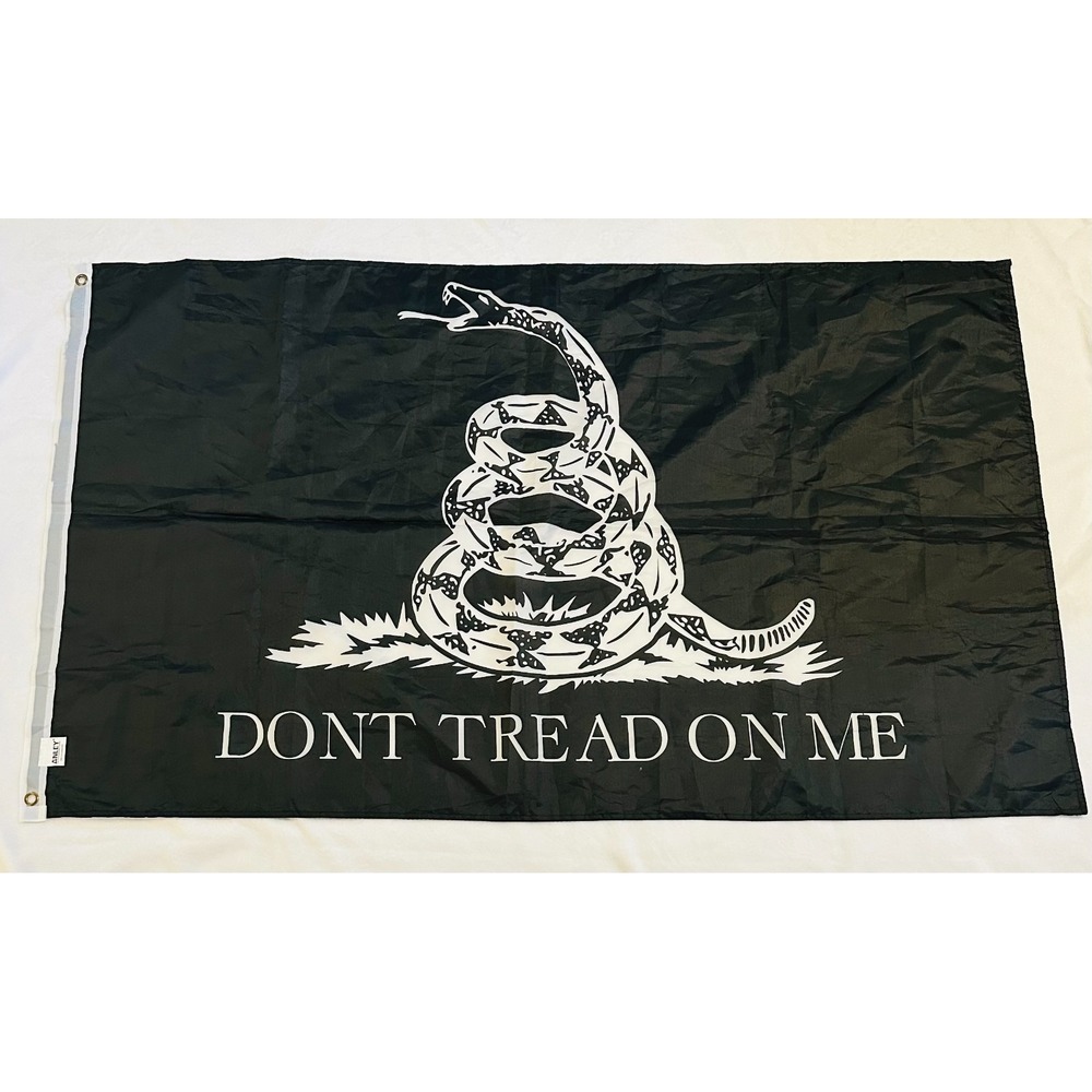 Anley White Don't Tread On Me Snake Graphic on Black Tapestry Flag 34"x58"
